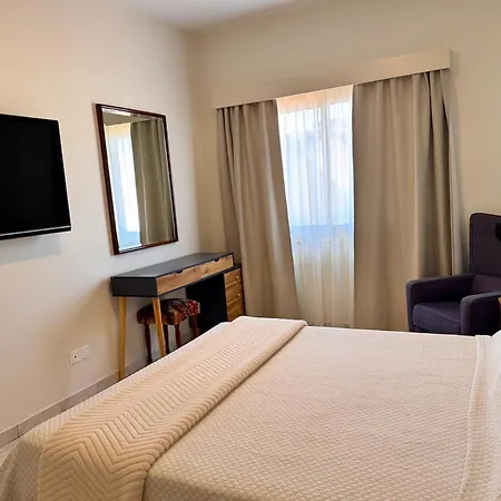 Family House דירה