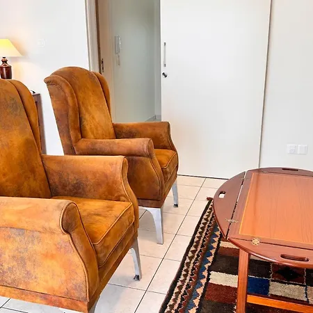 アパート Family House